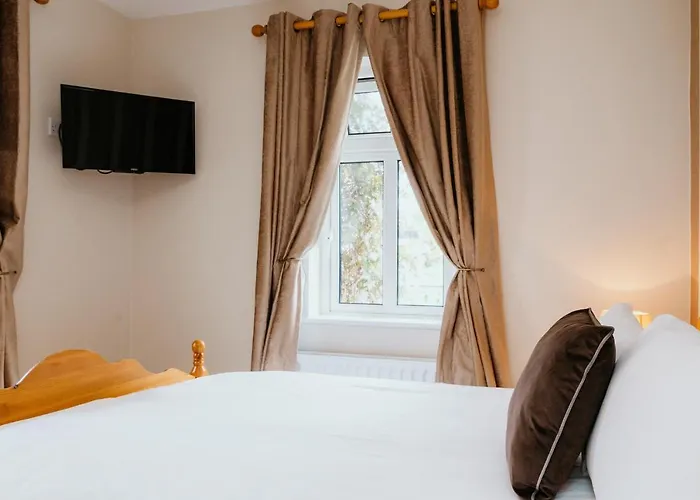 Plougastel House * 웨스트포트